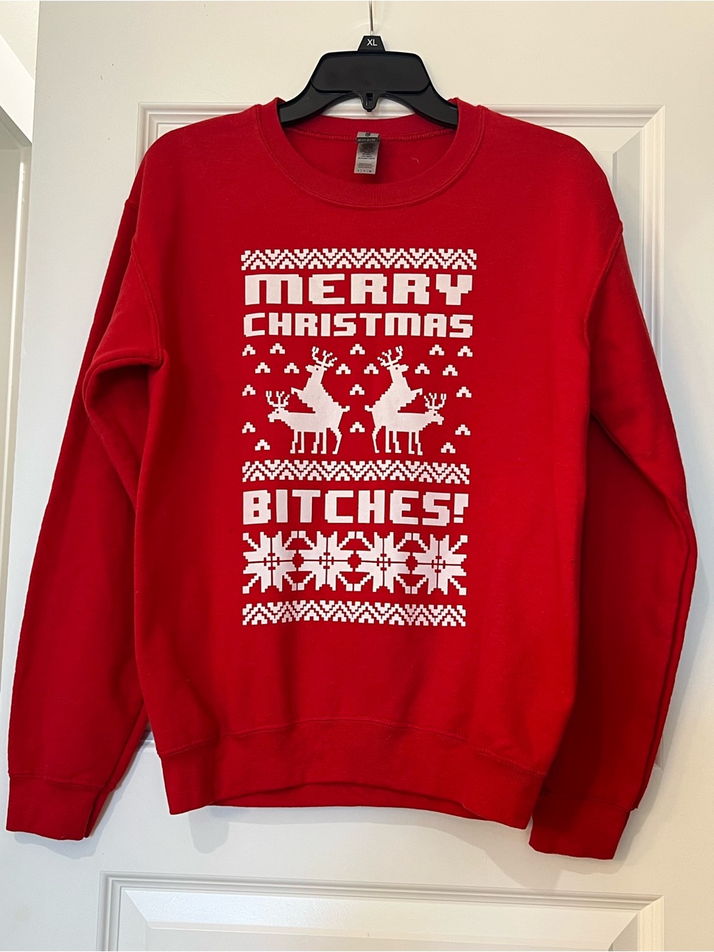 Gildan Small Red “Merry Christmas Bitches” Reindeer Ugly Christmas Sweatshirt